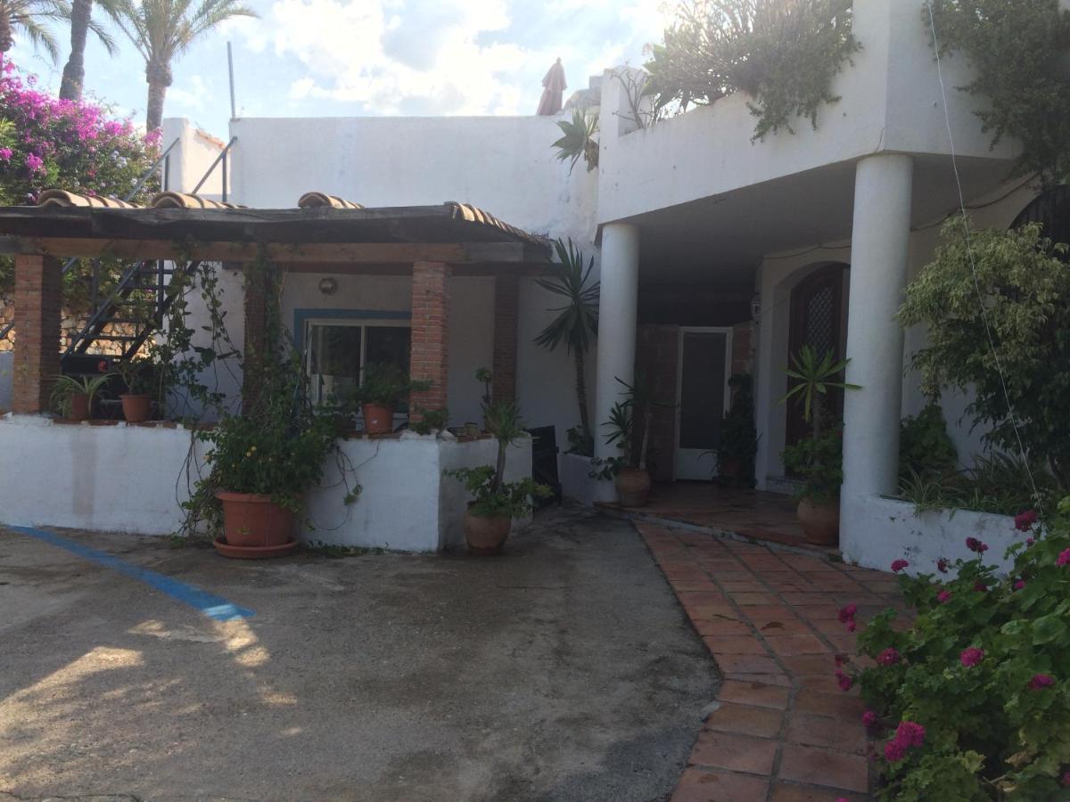 Casas-E-Y -F-Pequeno Conjunto Casas Adosado Apartment Salobrena Exterior photo